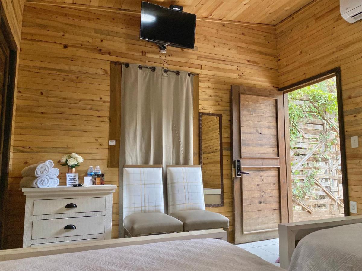Hotel Valle 13 Ruta Del Vino Вале де Гуадалупе Екстериор снимка